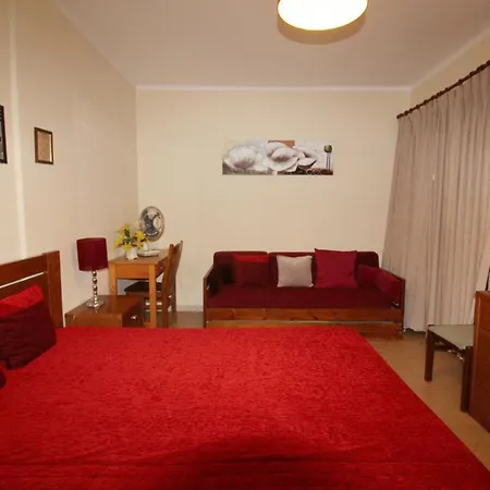 Charming In With Pool Apartamento