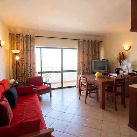 Charming In With Pool Apartman *